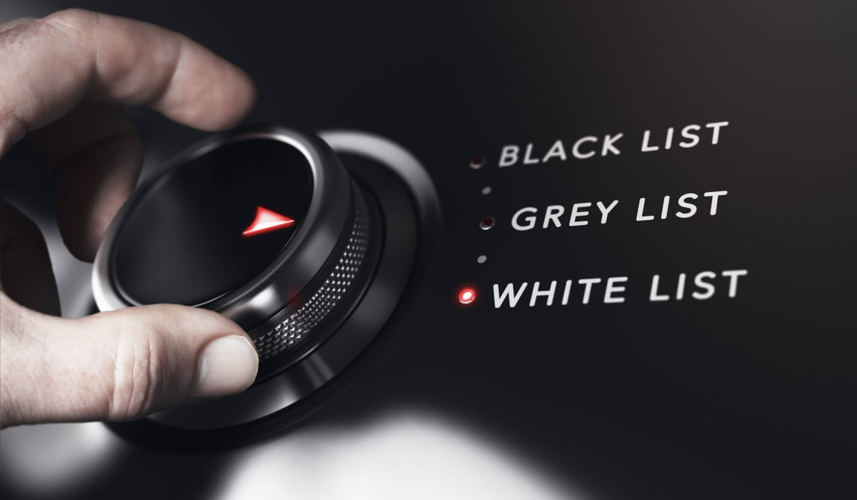 Чёрный и белый списки запрещены за расизм