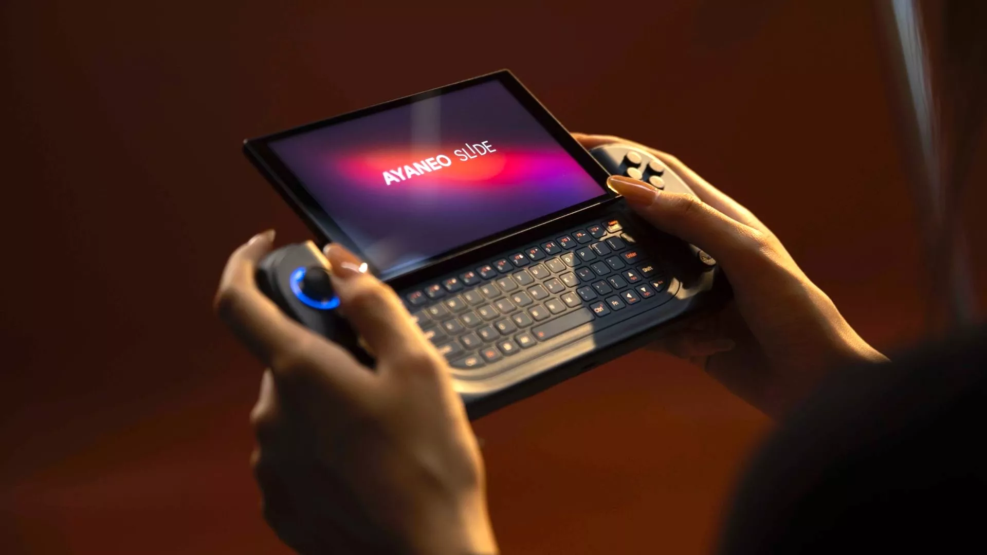 AyaNeo выпустила консоль-слайдер на Ryzen 7