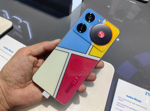 Музыкафон - Nubia Music за 14 000 рублей