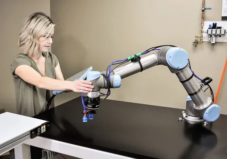 Челябинский завод наладил производство роботов