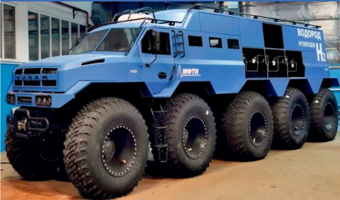 В РФ презентовали 12-метровый водородный вездеход