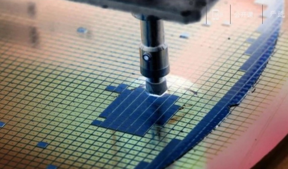 Заканчиваются испытания Российского литографа