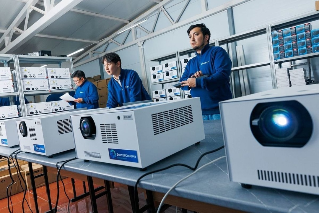 В Якутии открыли завод по производству проекторов ЭКСТРА СИНЕМА