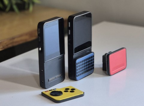 Mecha Comet: модульный карманный ПК на Linux