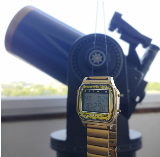 Записки астронома со смарт-часами Электроника ЧНП-03